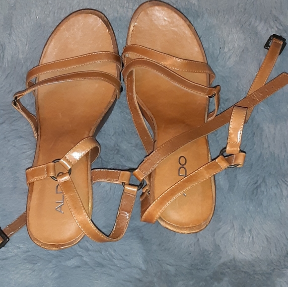 Aldo's Shoes - VINTAGE ALDO'S HIGH HEEL PUMPS